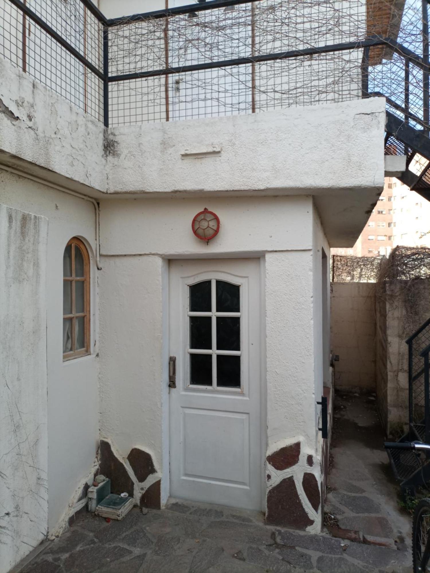 Hostel La Casa De Tounens Puerto Madryn Exterior photo